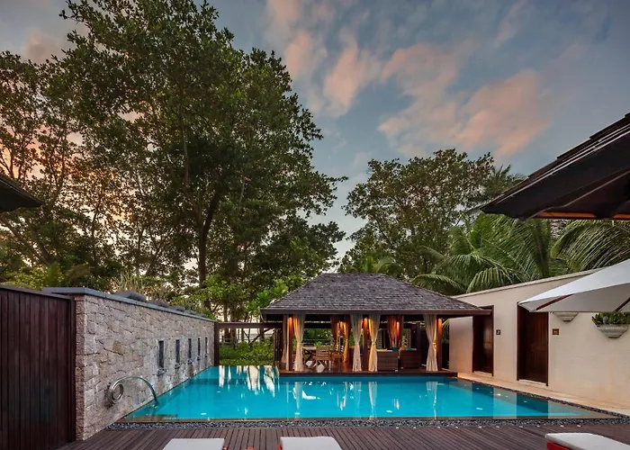 Resort Story Seychelles 5*
